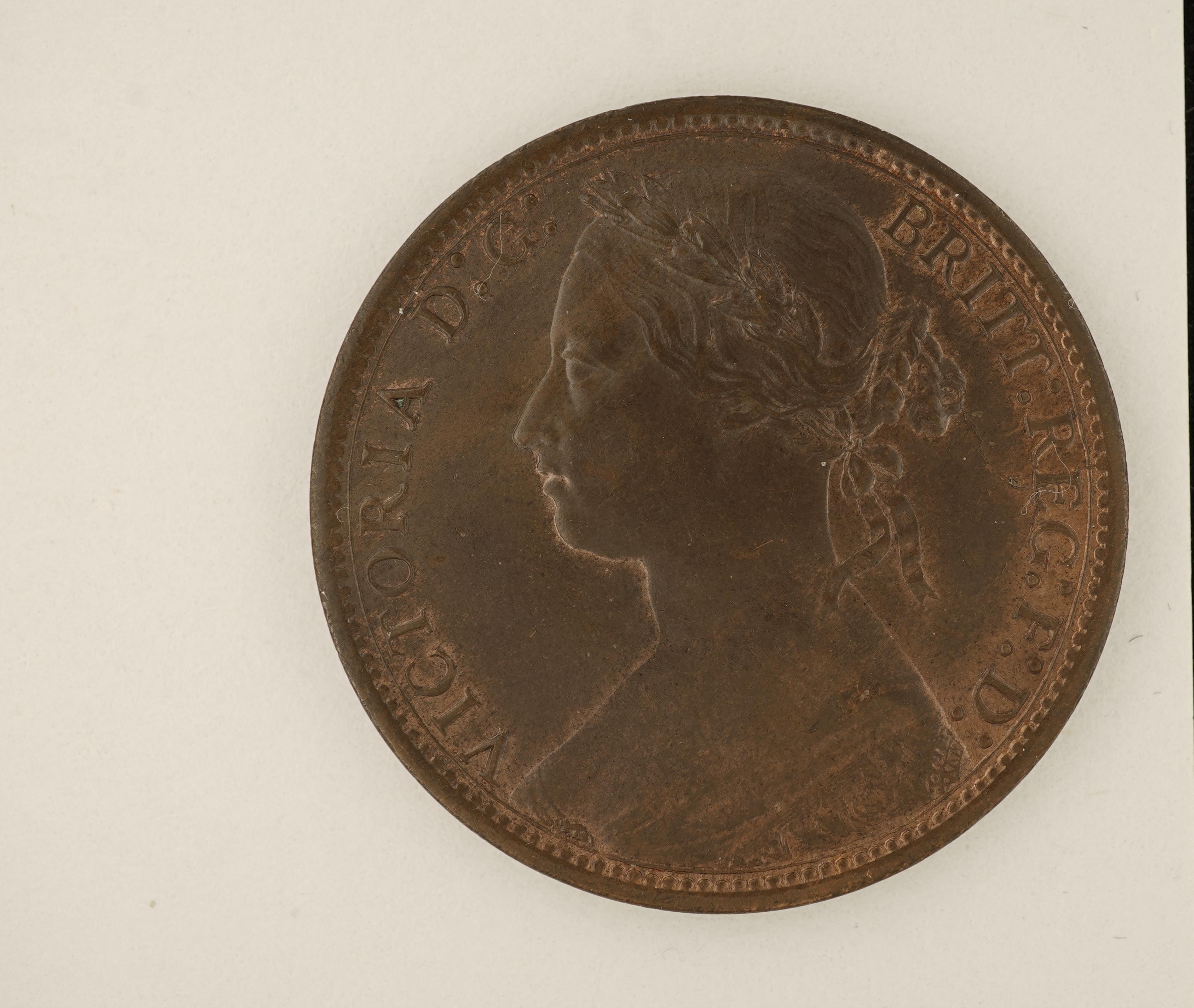 British coins, Victoria, three bronze pennies;, 1876, H below small date, Fr. 89, Gouby dies L/m, good EF, much lustre, 1877, Fr. 91, Gouby dies L/k, spotting and die clash to obv. otherwise crisply struck near UNC, much